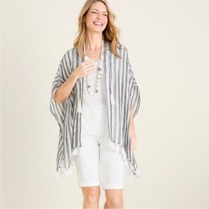 New Chico's Gray White Striped Grommet Tassels Linen Ruana Wrap Kimono Sz S/M